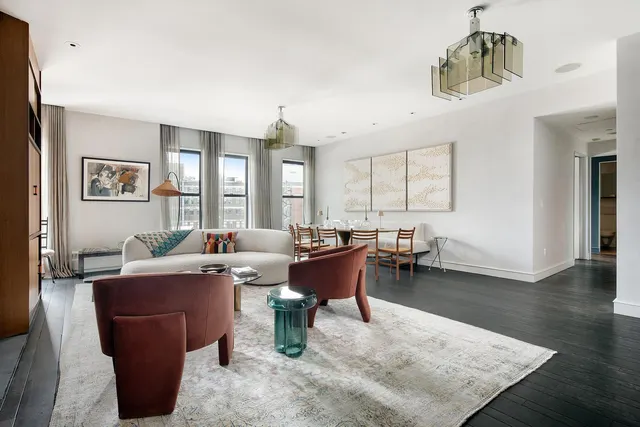 21 Astor Place