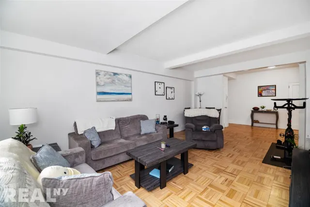 45 West 54th Street