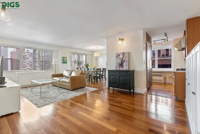 400 East 54th Street