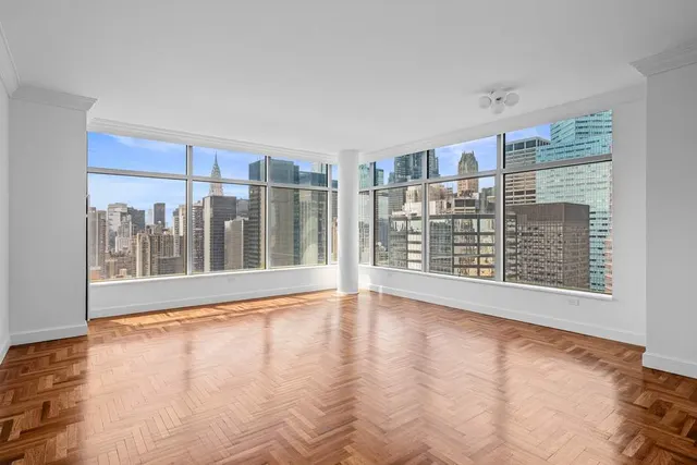 250 East 54th Street