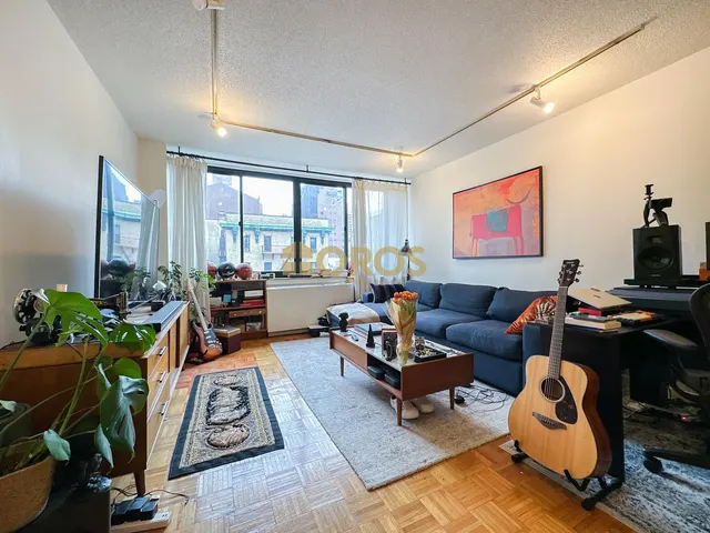 159 East 30th Street