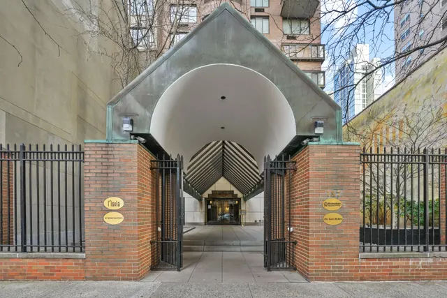 157 East 32nd Street
