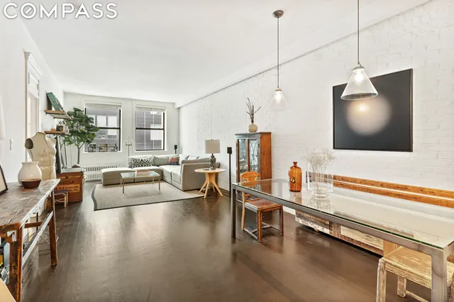 452 West 19th Street