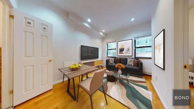 249 East 53rd Street