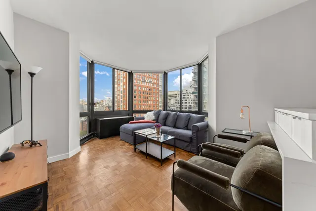 200 East 65th Street