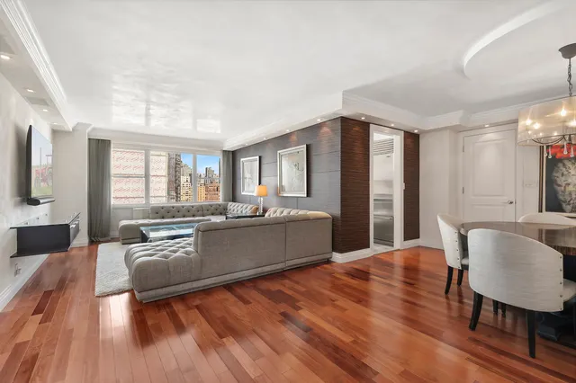 200 East 74th Street