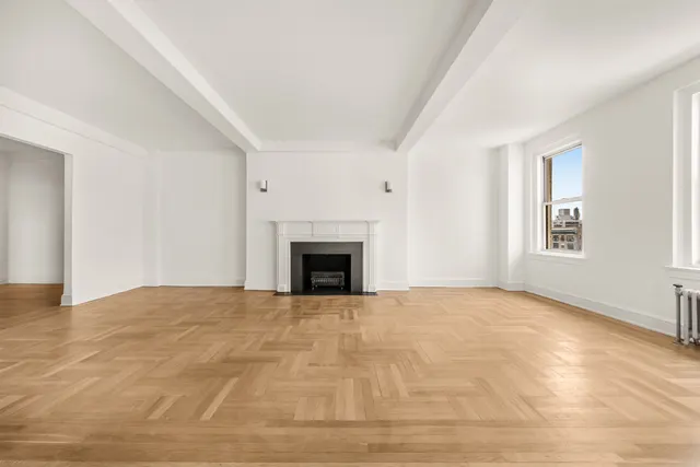 60 Gramercy Park North