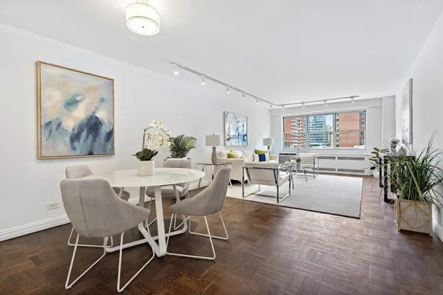 300 East 71st Street