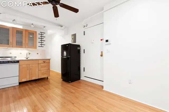 140 West Tenth Street