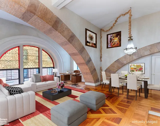 205 East 16th Street
