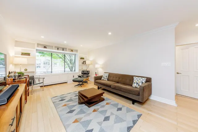 445 West 54th Street