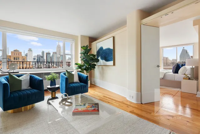 77 Seventh Avenue