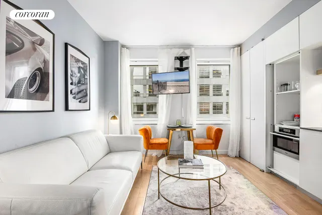 70 West 45th Street