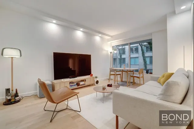 200 East 69th Street
