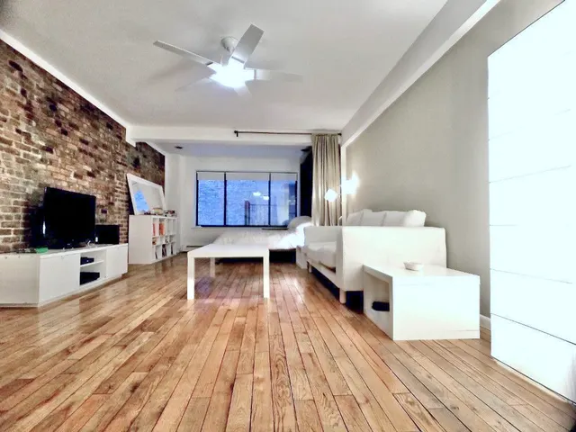 61 Lexington Avenue