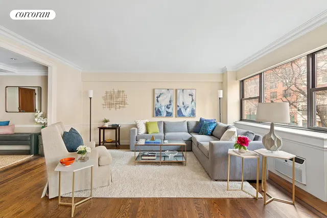305 East 72nd Street