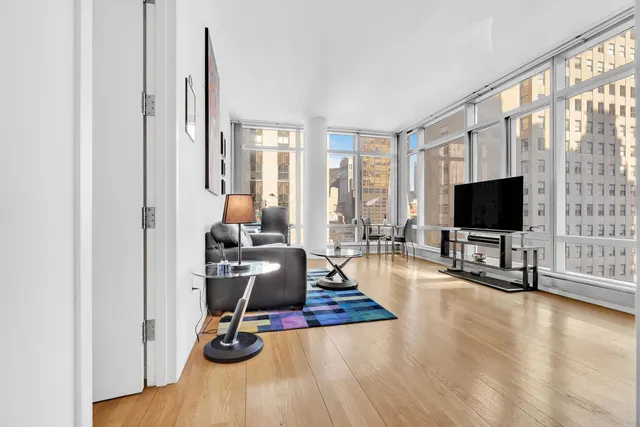 18 West 48th Street