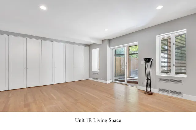 454 West 23rd Street