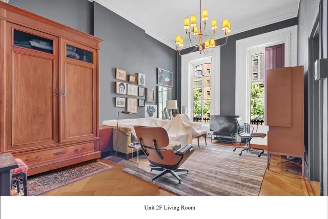 454 West 23rd Street