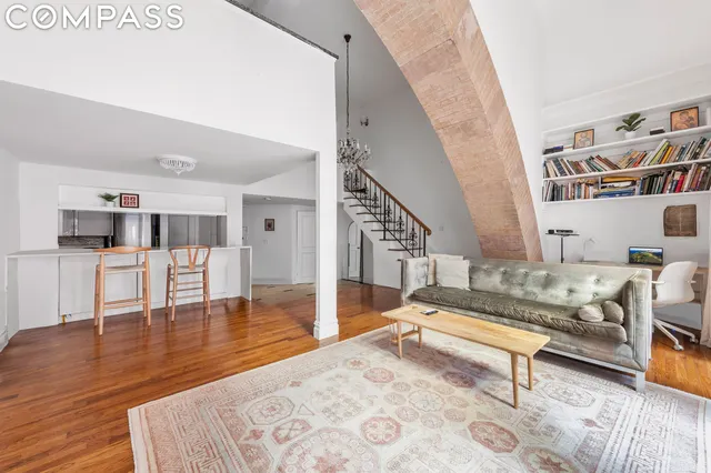 205 East 16th Street