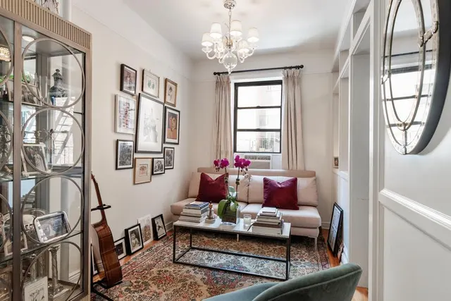 139 East 30th Street