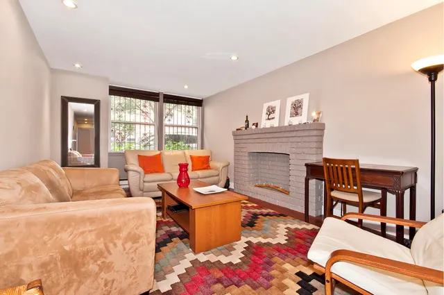 433 West 24th Street