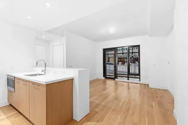 230 East 20th Street