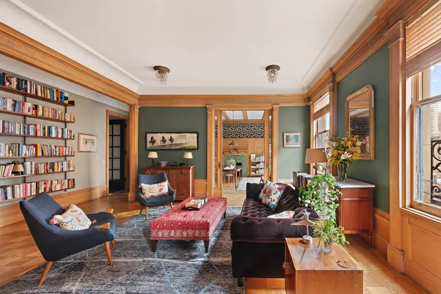 43 5th Avenue