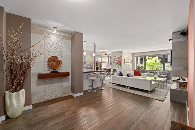 77 West 55th Street