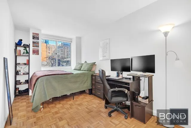 308 East 38th Street