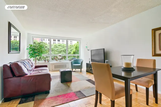 200 East 94th Street