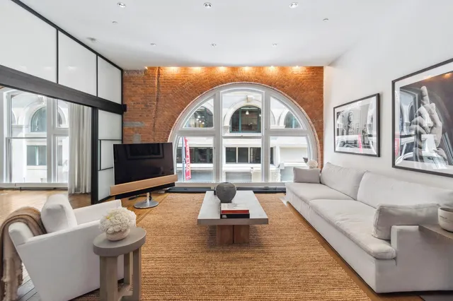 21 Astor Place