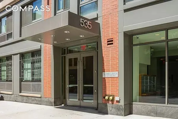 535 West 52nd Street
