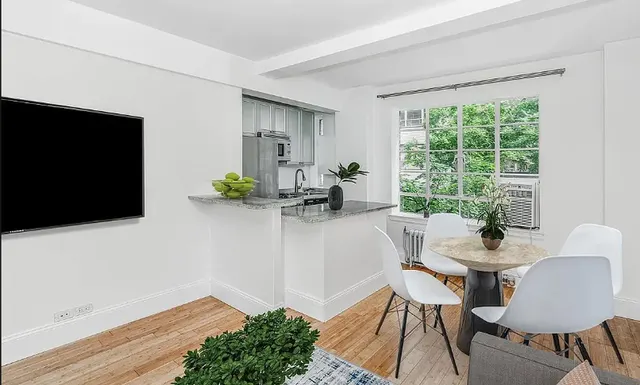 140 East 40th Street
