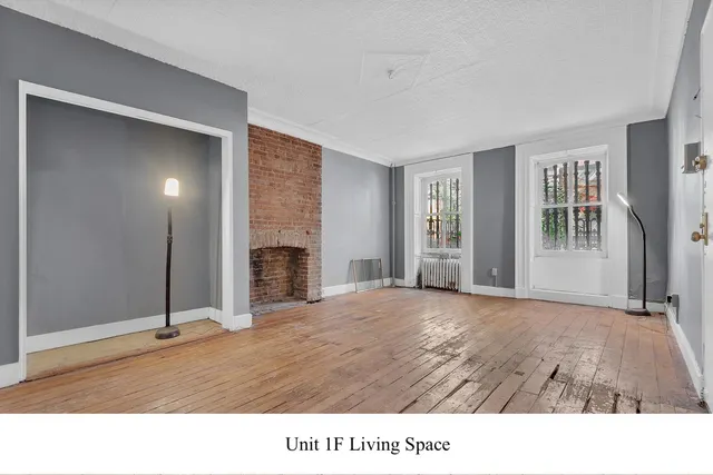 454 West 23rd Street