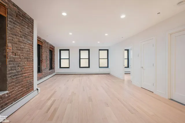 264 Water Street