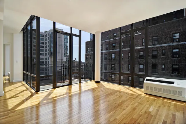 148 East 24th Street