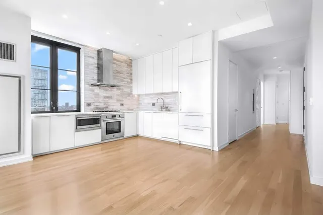 234 East 23rd Street