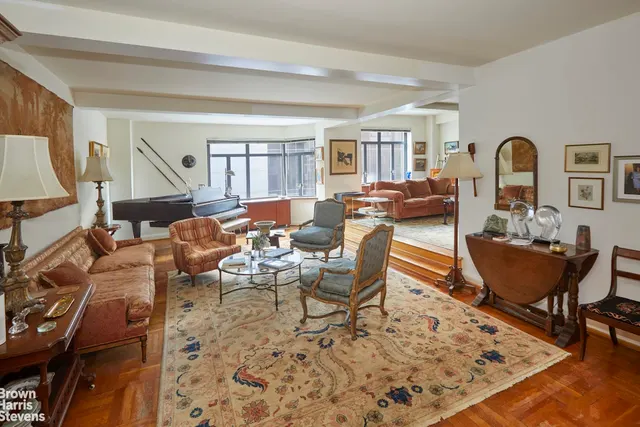 25 West 54th Street
