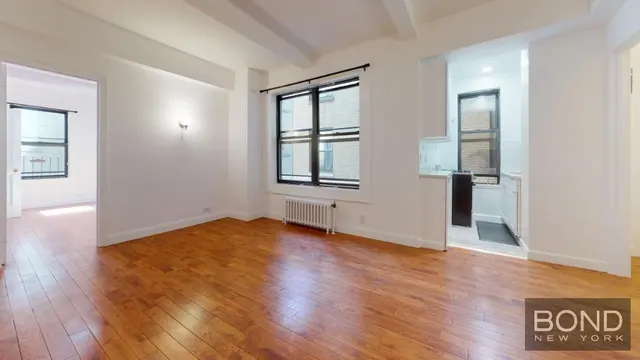 201 East 35th Street