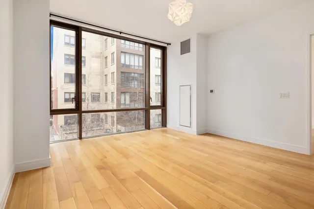 230 East 20th Street