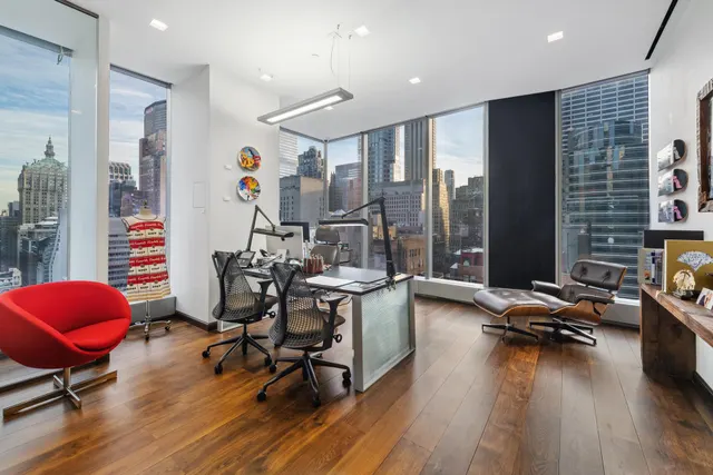 50 W 47TH Street