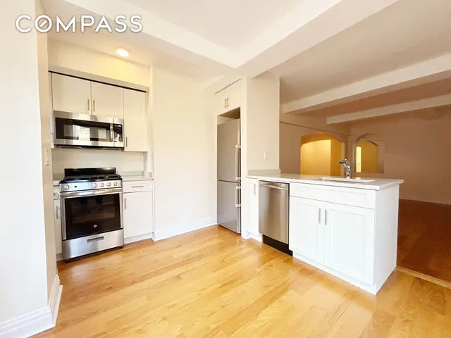 141 E 56th Street