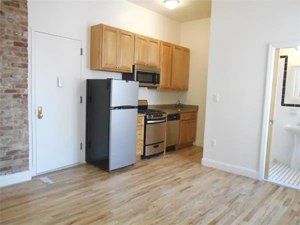 234-236 Thompson Street
