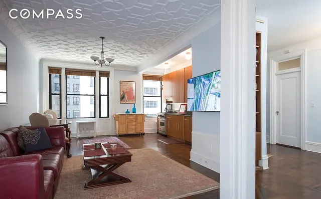 200 West 54th Street