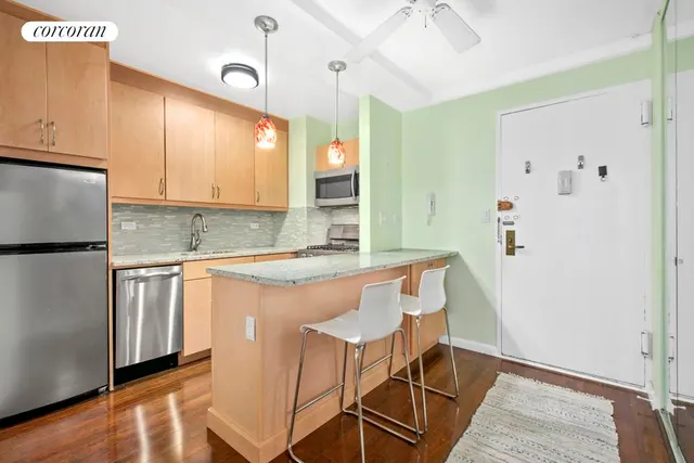 230 East 15th Street