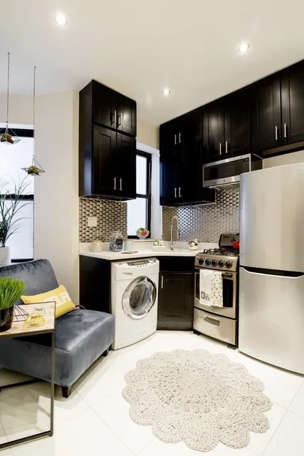 21 West 106th Street