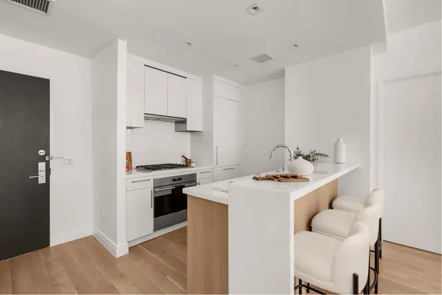 230 East 20th Street