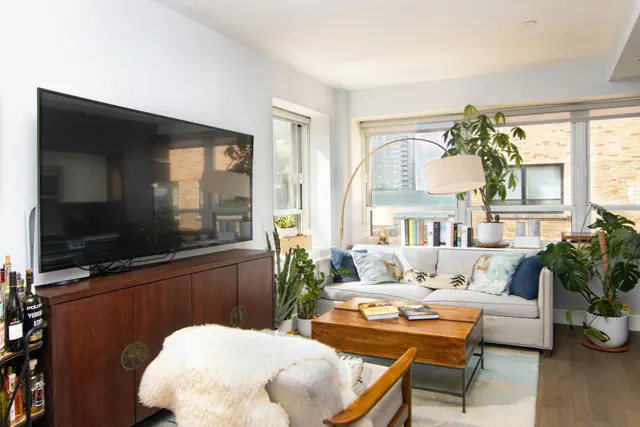 465 West 51st Street