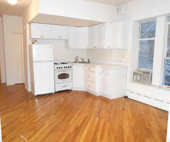 234-236 Thompson Street